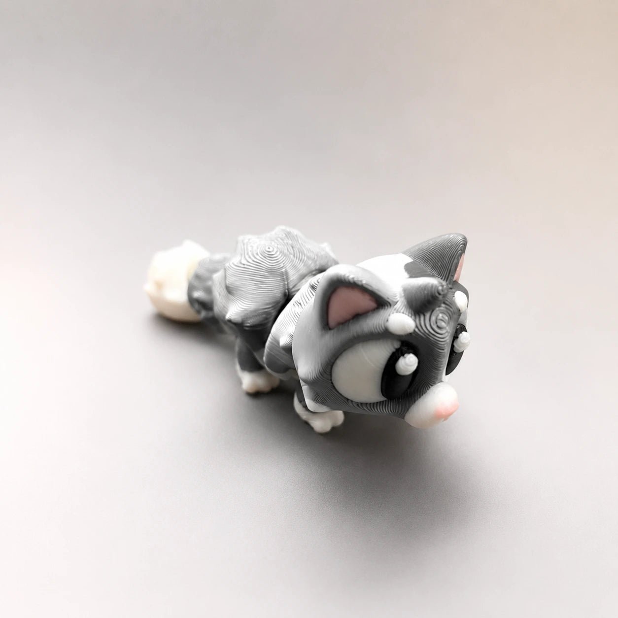 Mochi – Chaton kawaii articulé en impression 3D - LampeGeek