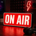 Lampe LED ON AIR Collector – Déco studio, streaming & gaming lumineuse LampeGeek