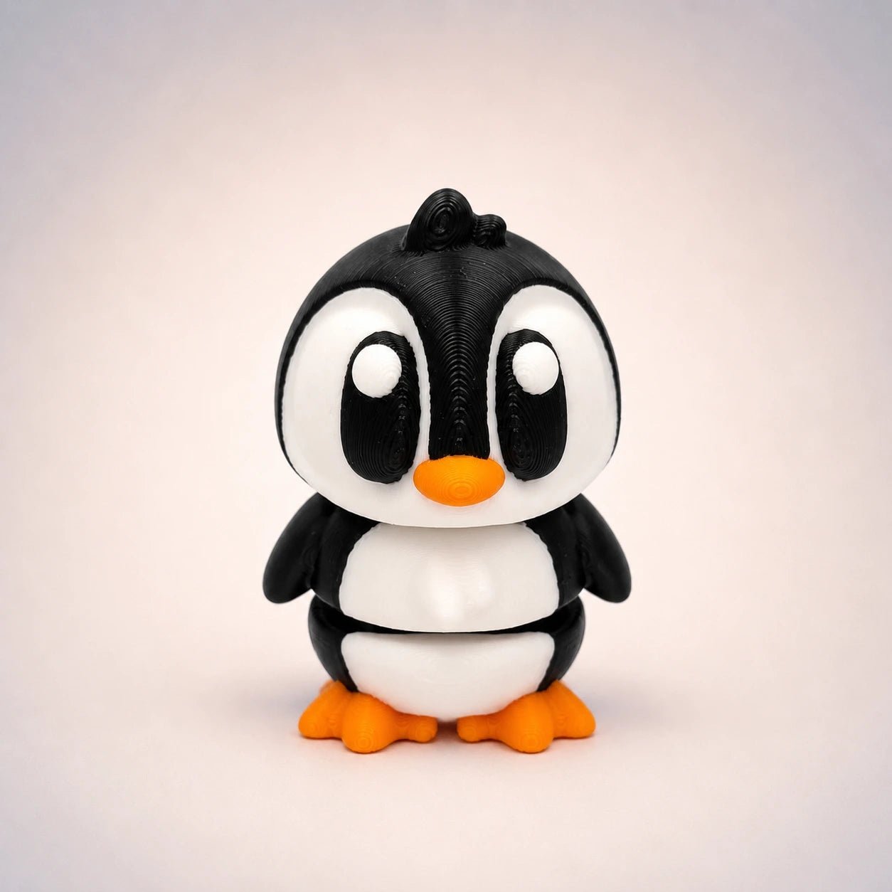 Pingo – Pingouin Kawaii Articulé - LampeGeek